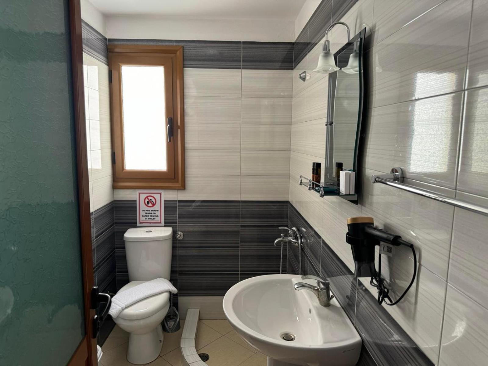 Vlora Villa 외부 사진